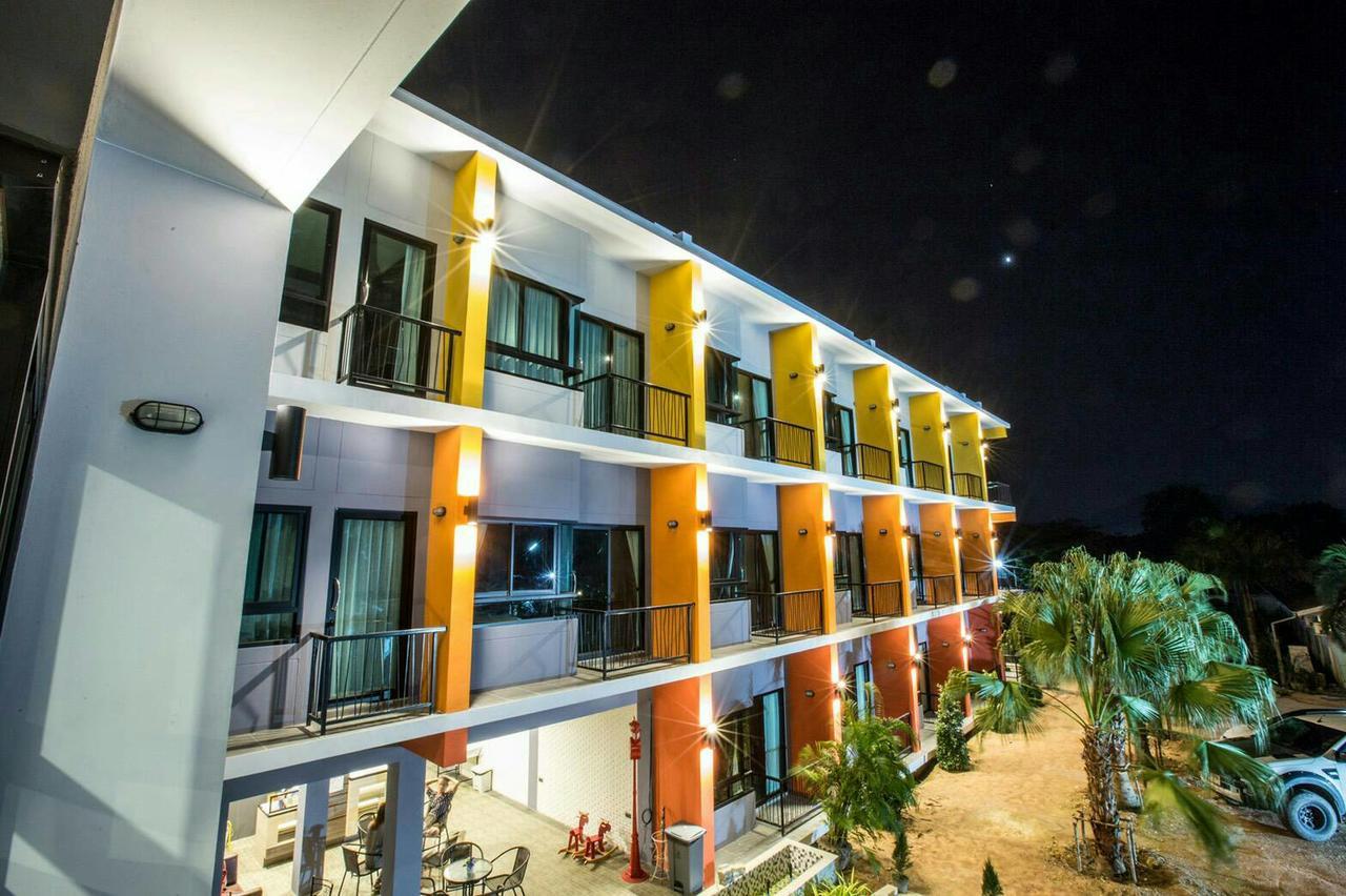 Sor Kor Sor Resort Sattahip Eksteriør billede