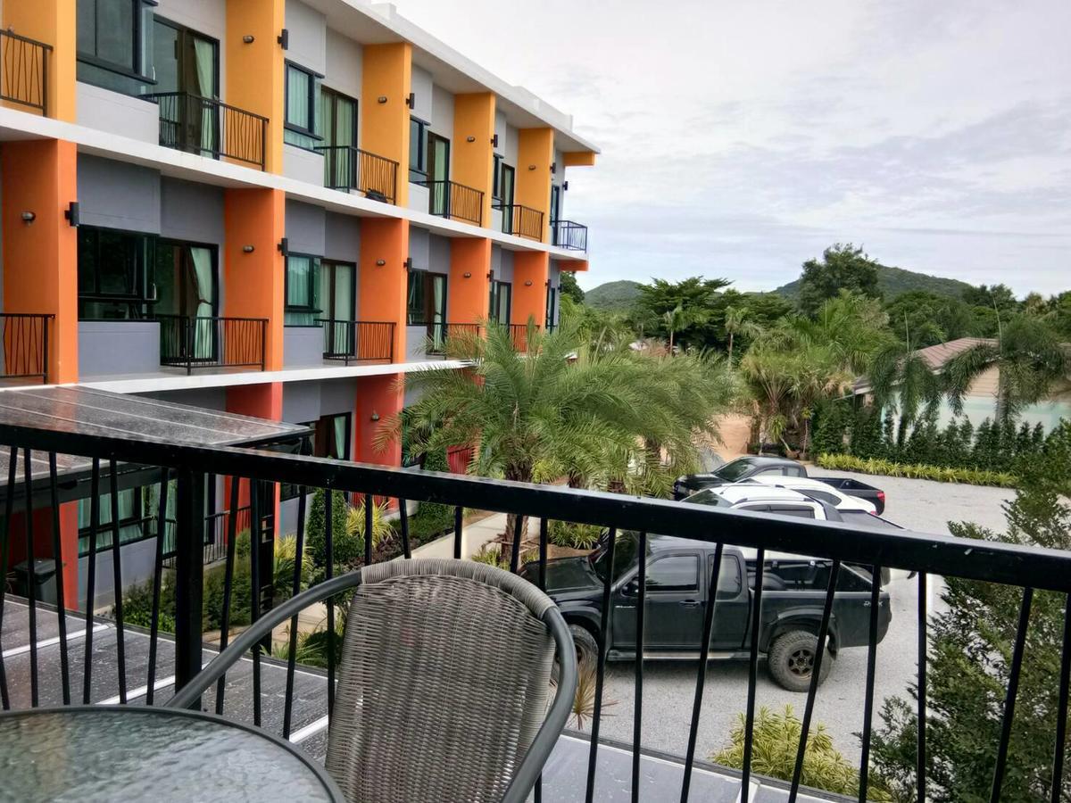 Sor Kor Sor Resort Sattahip Eksteriør billede