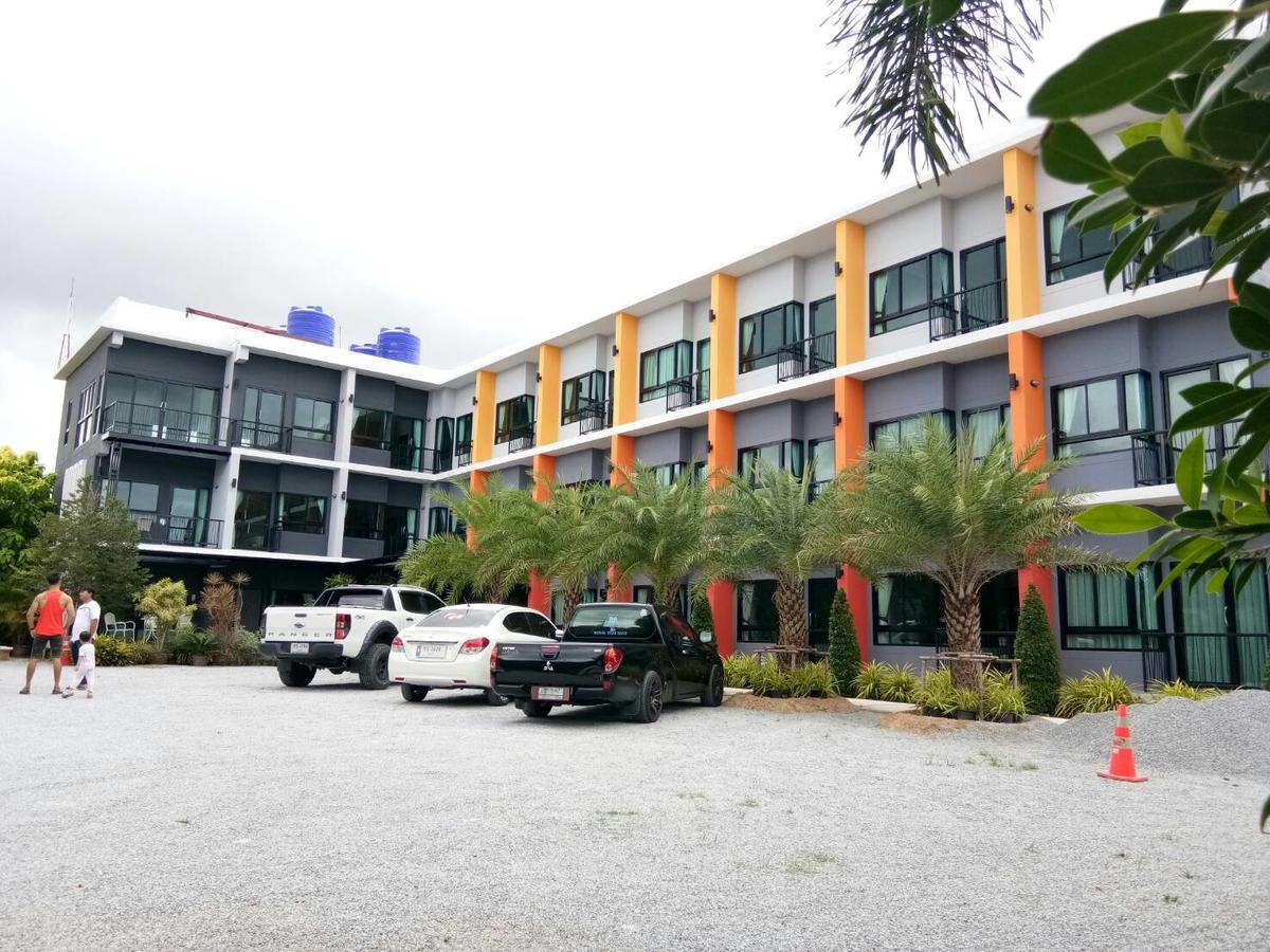 Sor Kor Sor Resort Sattahip Eksteriør billede